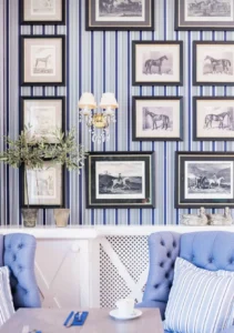 Papel pintado de rayas azul marino